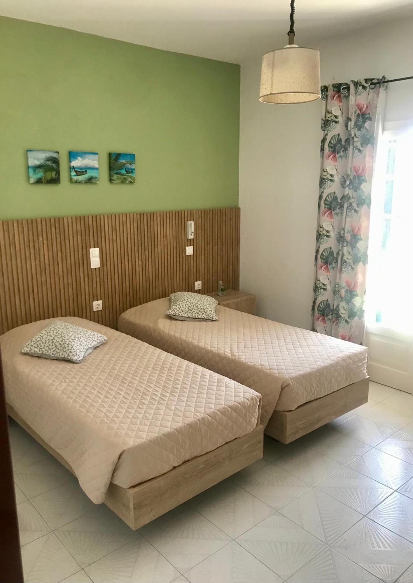 Eftihia Hotel *